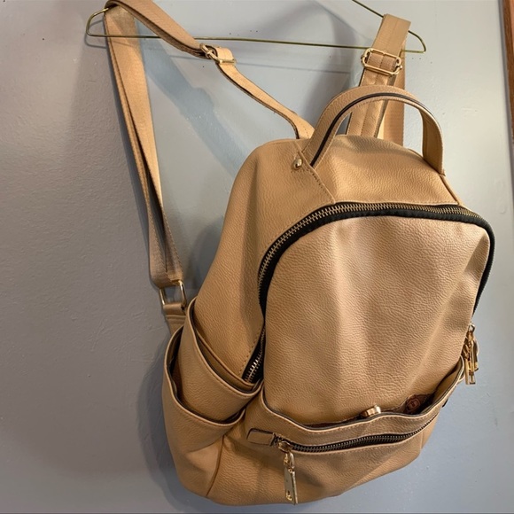 Tan backpack - Picture 4 of 4